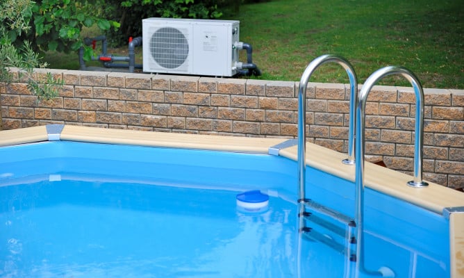 Comment choisir une pompe à chaleur pour piscine hors sol ?